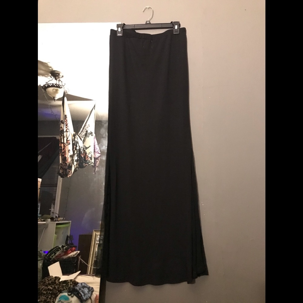 UNIF; Mesh Maxi Skirt. - Picture 1 of 4